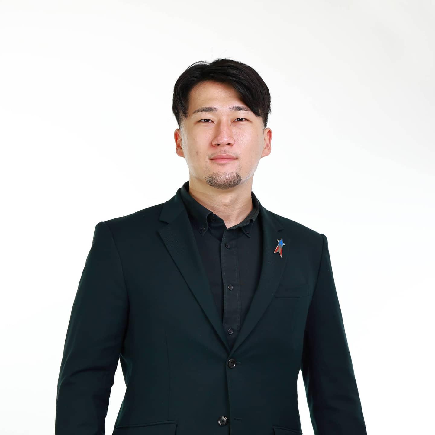 中島草太